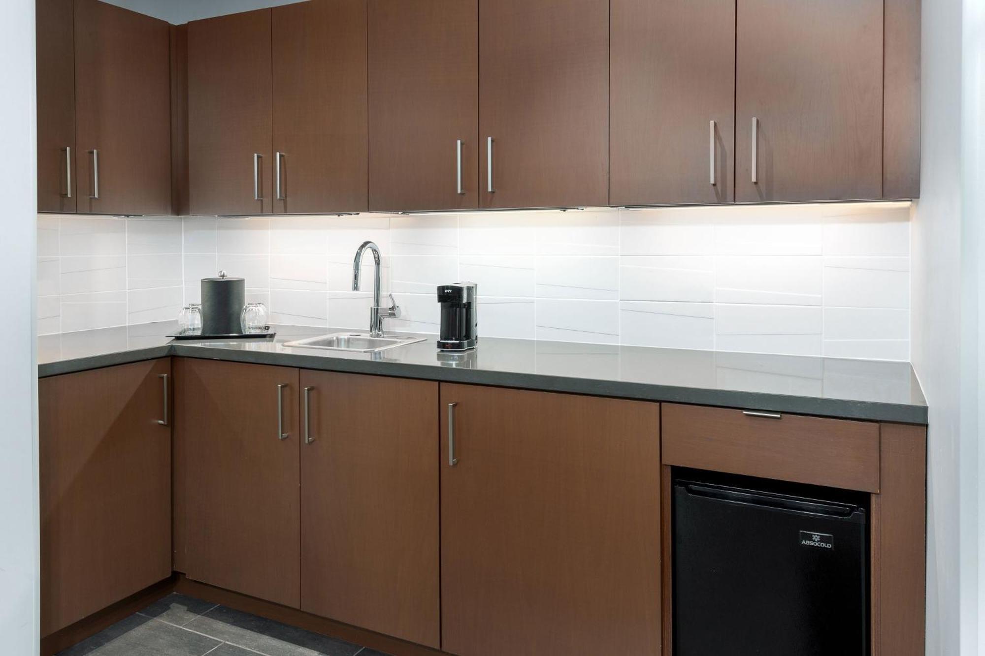 Courtyard By Marriott Atlanta Midtown Hotell Eksteriør bilde