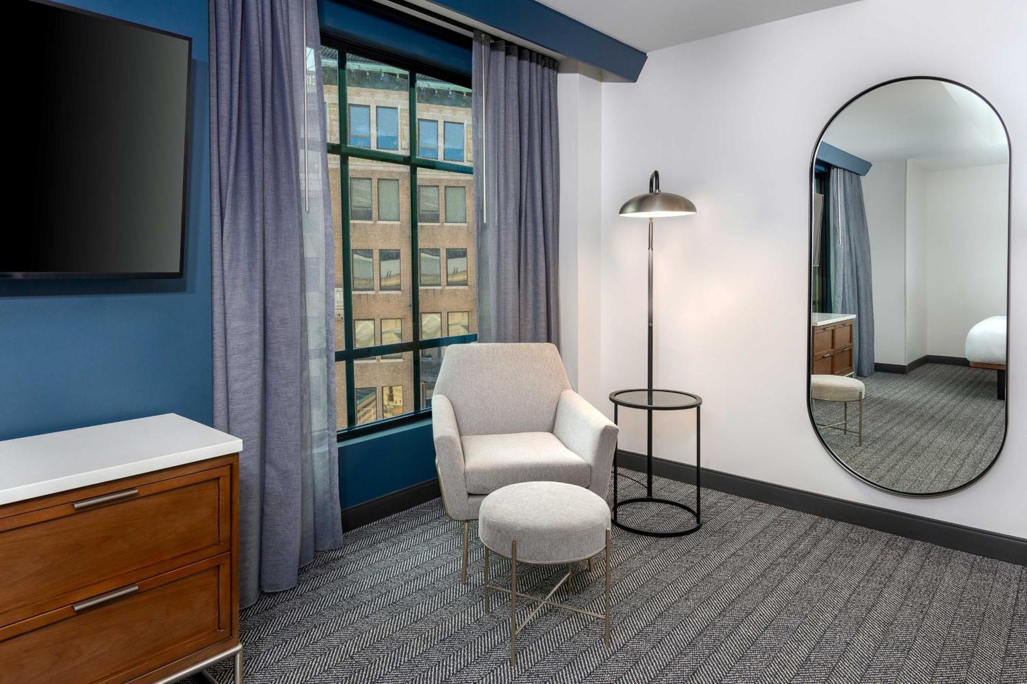 Courtyard By Marriott Atlanta Midtown Hotell Eksteriør bilde